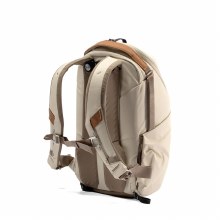 Additional picture of Peak Design Everyday Backpack Zip 15L Bone