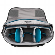 Additional picture of Tenba DNA 16 Pro Messenger Bag - Black