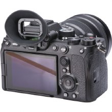 Additional picture of Hoodman Eyecup for Sony a1, a7S III, and a7 IV Eyepieces