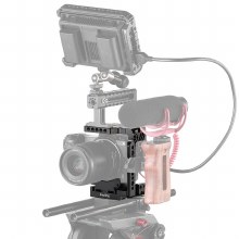Additional picture of SmallRig Quick Release Half Camera Cage for Nikon Z5/Z6/Z7/Z6 II/Z7 II CCN2262
