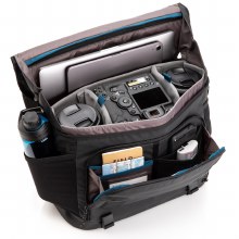 Additional picture of Tenba DNA 16 Pro Messenger Bag - Black