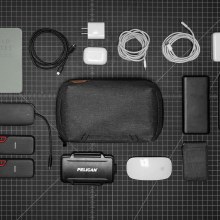 Additional picture of Peak Design Tech Pouch Charcoal