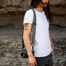 Additional picture of Peak Design Slide Sage Green