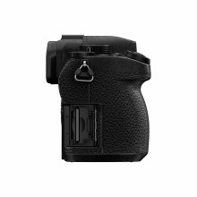 Additional picture of Panasonic Lumix G90 Body
