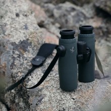 Additional picture of Swarovski EL Range  8x32 TA Green Binocular (with Tracking Assistant)