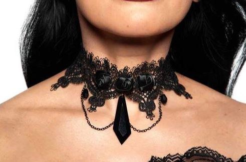 Lace &amp; Rose Choker