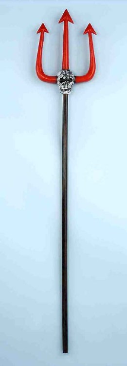 Pitchfork Giant w/ Skull