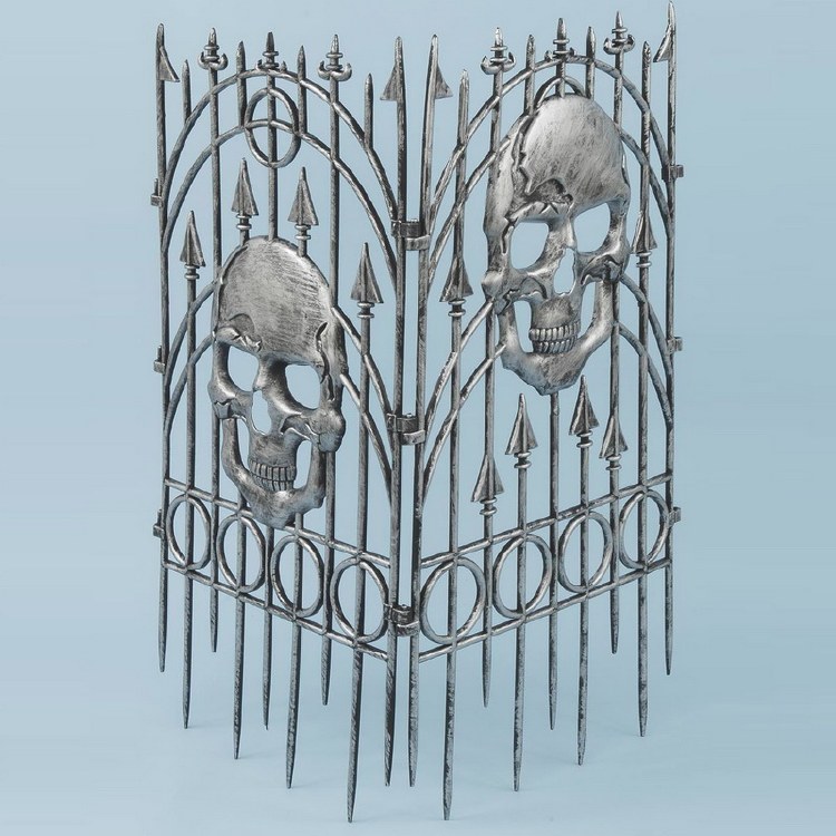 Fence 2 pc. Silver Skull