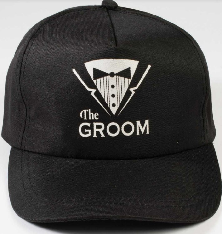 Hat Groom