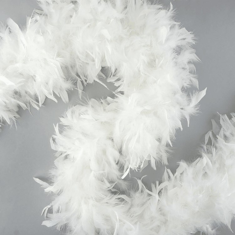Boa Chandelle White