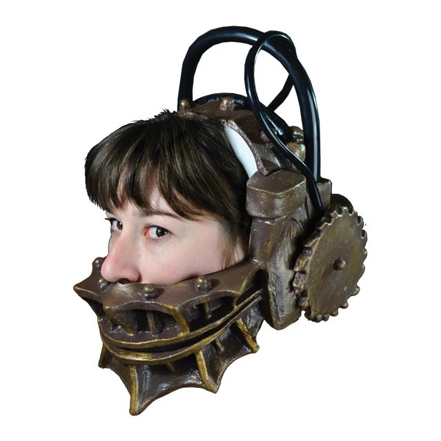 Mask SAW Reverse Bear Trap