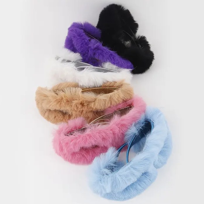 Glasses Cozy Fur Square