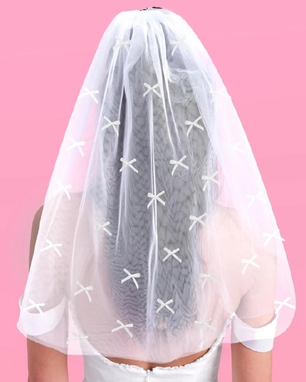 Veil Tying the Knot