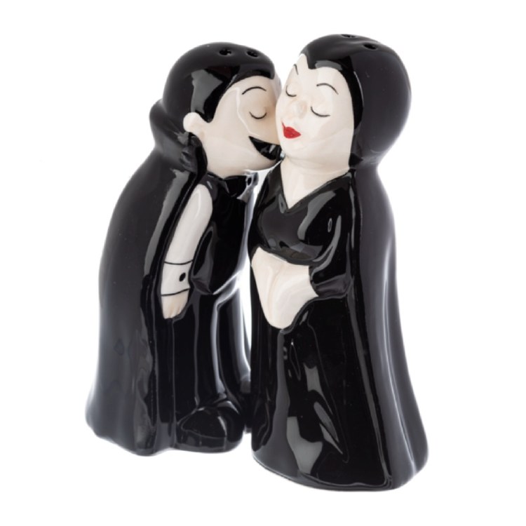 Dracula Couple SltNPep Shakers
