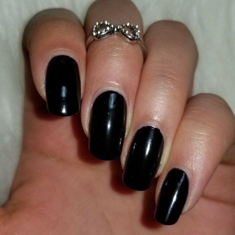 Nail Polish Black