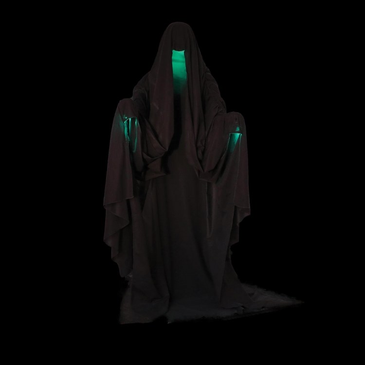 Animated Hooded Phantom