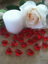 Heart Gemstone Scatters 24pc Red