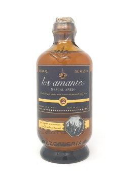 Los Amantes Mezcal Anejo 750ml