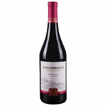 Woodbridge Pinot Noir 750ml
