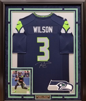 RUSSELL WILSON AUTOGRAPHED HAND SIGNED CUSTOM FRAMED SEATTLE SEAHAWKS NIKE JERSEY