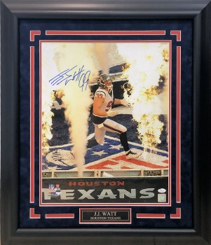 JJ WATT AUTOGRAPHED HAND SIGNED & CUSTOM FRAMED TEXANS 16X20 PHOTO