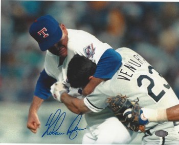 NOLAN RYAN AUTOGRAPHED HAND SIGNED TEXAS RANGERS 8X10 "FIGHT" PHOTO