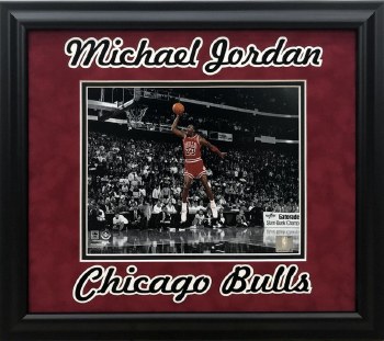 MICHAEL JORDAN UNSIGNED CUSTOM FRAMED 8X10 PHOTO