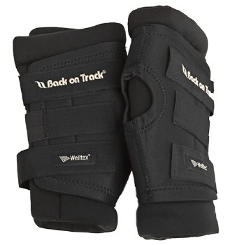 Back On Track Therapeutic Padded Royal Hock Boots With Holes (Medium)