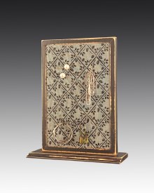 Standing Earring Holder - Diamond Design