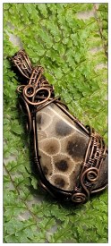 Petoskey Swirl Note Pendant