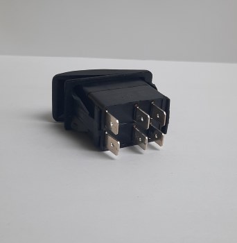 230V Lighted Rocker Switch, 6 Prong Red SPST