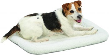 Midwest Quiet Time Sheepskin Pet Bed, White, 24 inch x 18 inch