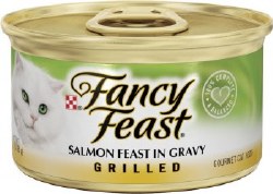 Purina Fancy Feast Grilled Salmon in Gravy, Wet Cat Food, 3oz