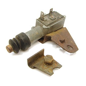 1967 1968 1969 1970 Camaro Chevelle Nova Turbo 400 Kickdown Switch 396