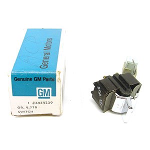 1969 Camaro NOS Rear Window Defroster Switch GM# 3959229