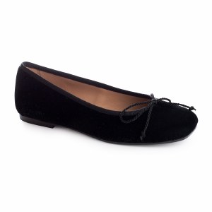 Women's & Teens : Flats - Royal Family Shoes