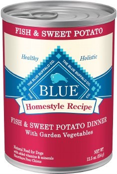 Blue Buffalo Homestyle Recipe Fish Dinner with Garden Vegetables Canned Wet Dog Food 12.5oz