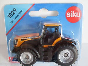 1029 JCB 8310 TRACTOR
