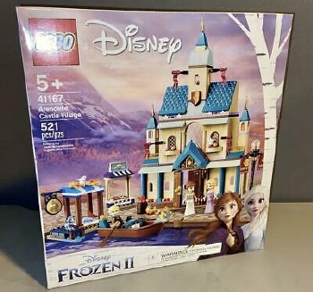 FROZEN 2 ARENDALE CASTLE PLAYS