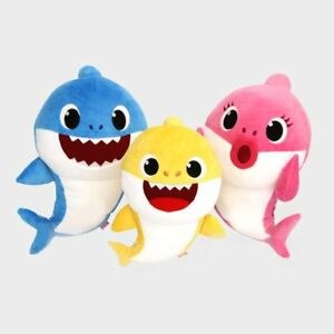 BABY SHARK FAMILY PLUSH
