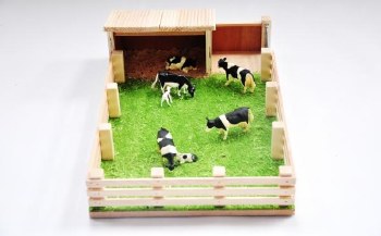 FS23 CALF HOUSE WITH FIELD