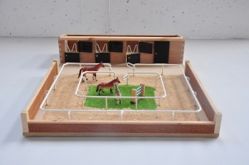 SMALL STABLE &amp; HORSE ARENA