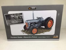 MODEL FORDSON DEXTRA PALACE