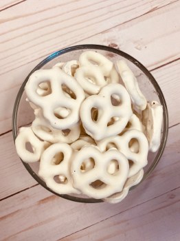 Yogurt Pretzels