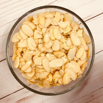 Flaked Blanched Almonds