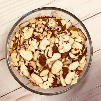 Flaked Natural Almonds