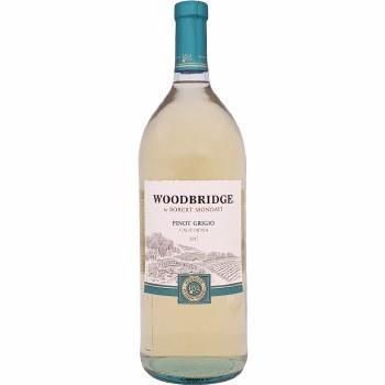 Woodbridge: Pinot Grigio 1.5L Bottle