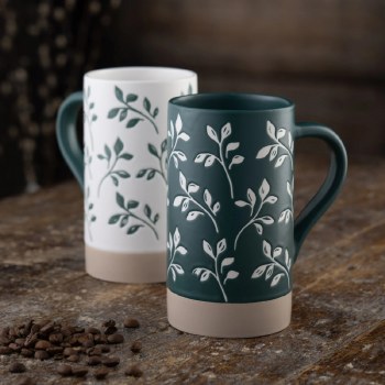 Belleek Flora Mugs Set of 2