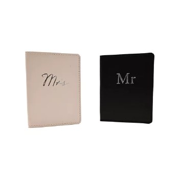 Passport Holders 'Mr &amp; Mrs'