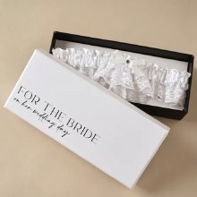 Amore Garter